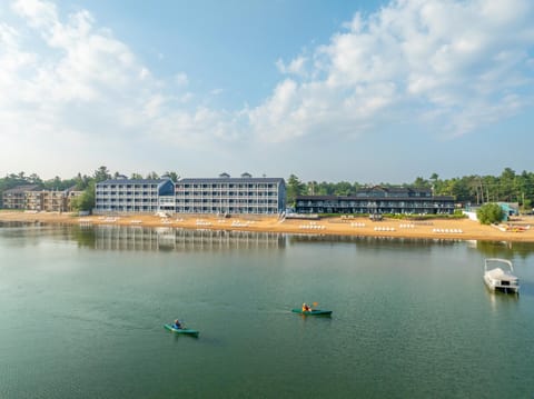 Property building, Lake view