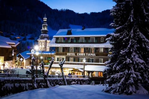 Property building, Winter