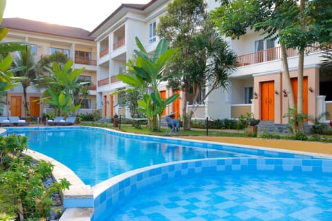 Garden, Pool view, Area and facilities, Swimming pool