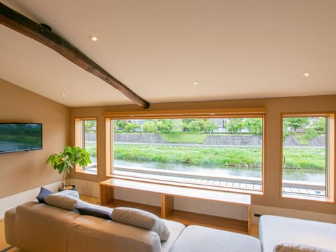 View (from property/room), Living room, River view