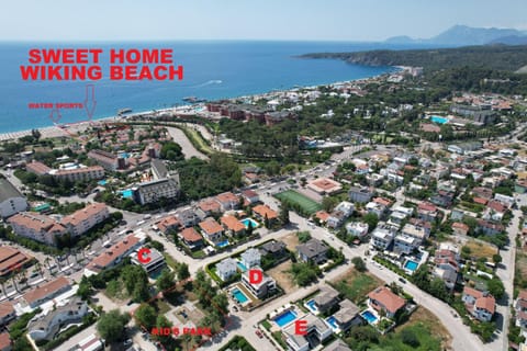 Neighbourhood, Natural landscape, Beach, Sea view