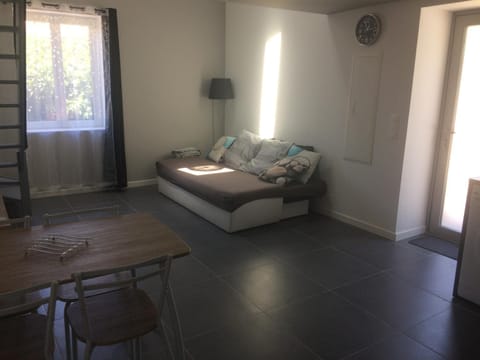 Au bon logis Luberon 50m2 House in Mallemort