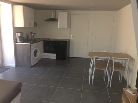 Au bon logis Luberon 50m2 House in Mallemort