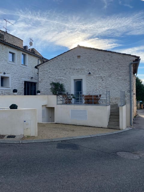 Au bon logis Luberon 50m2 House in Mallemort