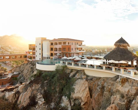 Property building, Restaurant/places to eat, Natural landscape, Bird's eye view, Swimming pool, Sunset
