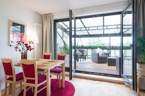 Balcony/Terrace, Living room, Dining area