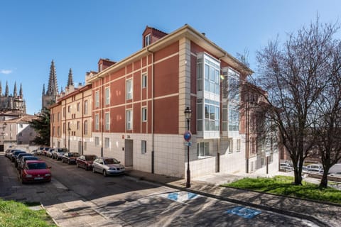 Property building, City view, Location