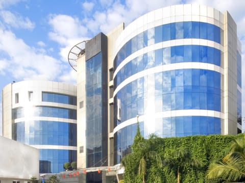 Property building, Day