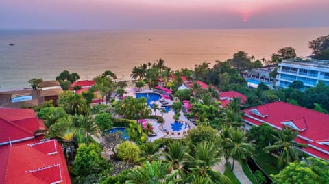 Garden, View (from property/room), Beach, Sea view, Sunrise