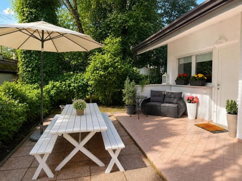 Garden, Balcony/Terrace, Seating area, Dining area