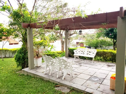 Patio, Garden, Solarium, Area and facilities