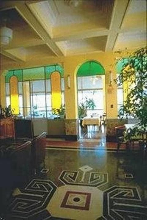 Day, Lobby or reception