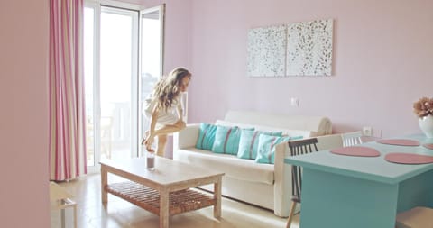 Living room, Dining area