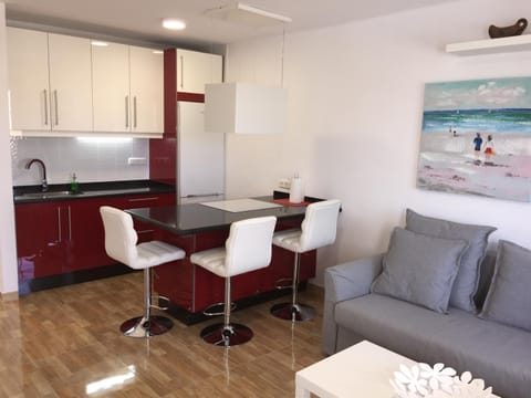 Kitchen or kitchenette, Living room, Dining area