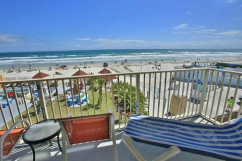 Daytona Dream Inn By AmeriVu Motel in Daytona Beach Shores
