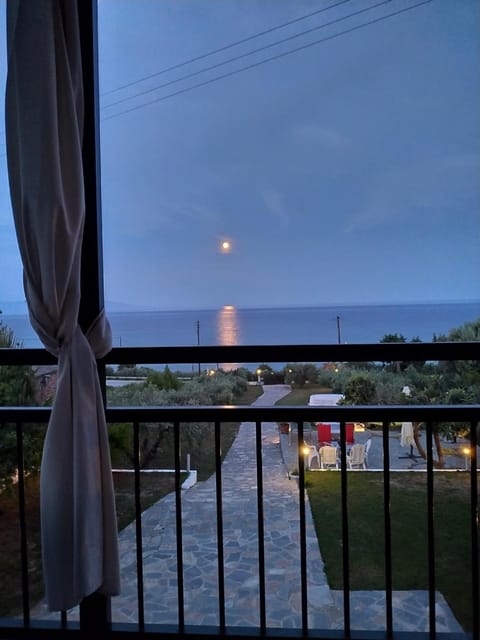 Balcony/Terrace, Garden view, Sea view