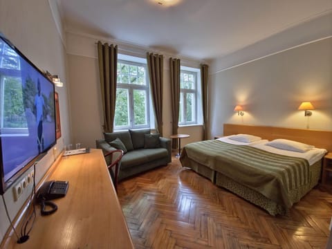 Bed, Bedroom, City view