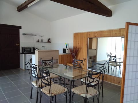 Lounge or bar