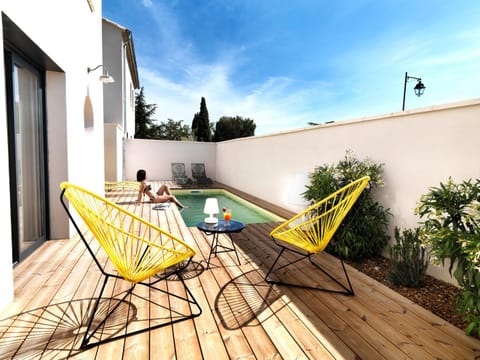 Patio, Swimming pool