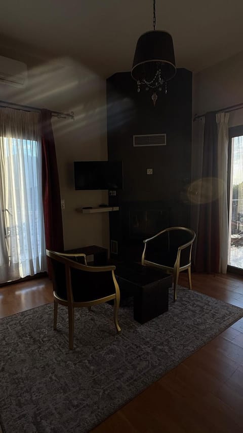 Epavlis Meteora Suites Hotel Hotel in Kalabaka