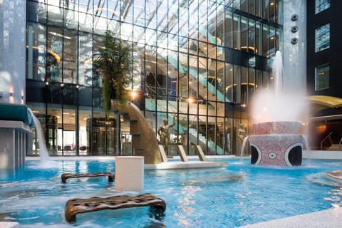 People, Spa and wellness centre/facilities, Swimming pool, Swimming pool