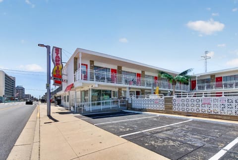 Property building, Street view, Parking