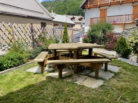 Le Gabion, luxueux appartement avec sauna, Serre chevalier Vallée Apartment in Saint-Chaffrey
