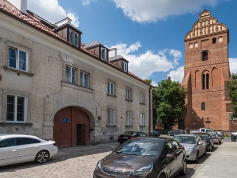 Property building, Facade/entrance