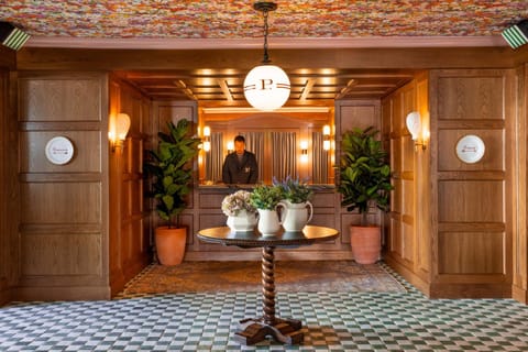 concierge