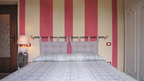 Ca Giulietto Antico Casale in Lunigiana Country House in Province of Massa and Carrara