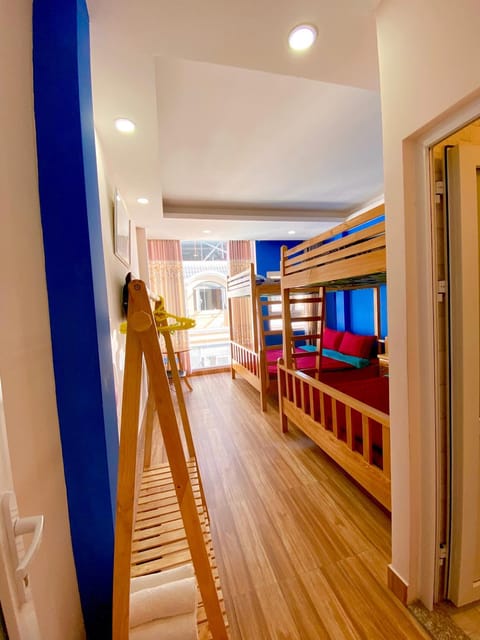 Bed, Photo of the whole room, Bedroom, bunk bed