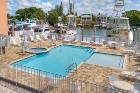 409 - Madeira Bay Resort House in Madeira Beach