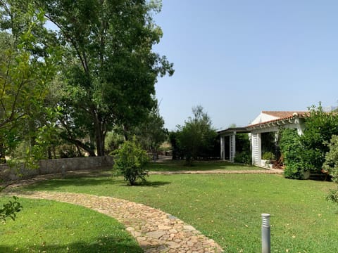 Property building, Day, Natural landscape, Garden view