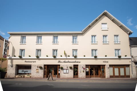 Property building, Facade/entrance