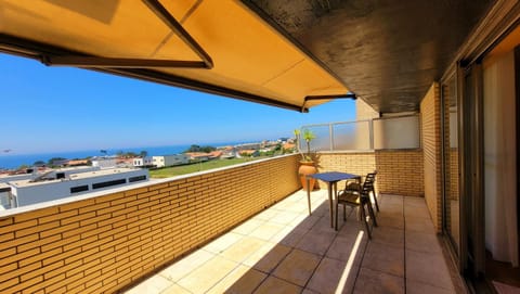 View (from property/room), Balcony/Terrace, Sea view