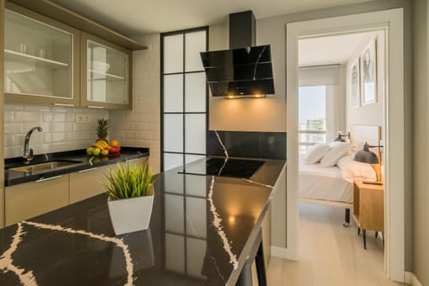 Balcony/Terrace, Kitchen or kitchenette, Bedroom