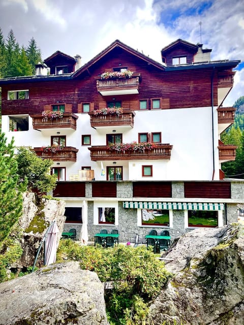 Hotel Gembro Hotel in Canton of Grisons