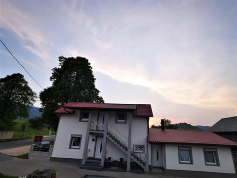 Guesthouse Samolov Bed and Breakfast in Lika-Senj County