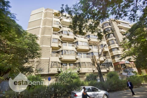 Property building, Day