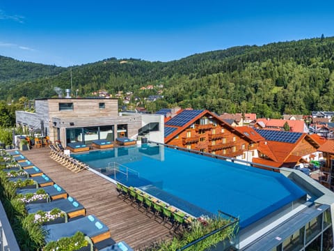 View (from property/room), Swimming pool, Swimming pool