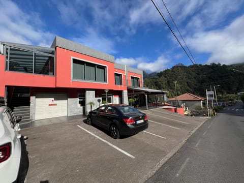 Property building, Parking