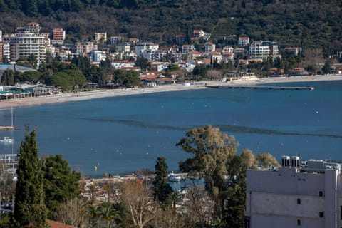 View (from property/room), View (from property/room), City view, City view, Sea view, Sea view