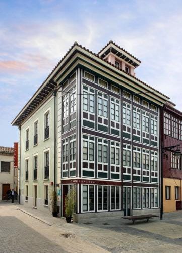 Property building, Nearby landmark