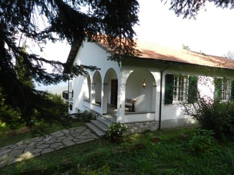 Villa Gianna House in Province of Massa and Carrara