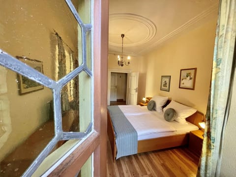 Bed, Balcony/Terrace