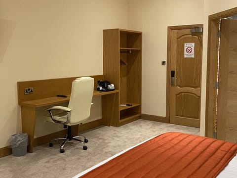 The City Hotel Hotel in Dunfermline