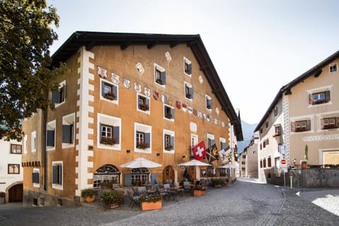 Historic Hotel Crusch Alva Hotel in Canton of Grisons