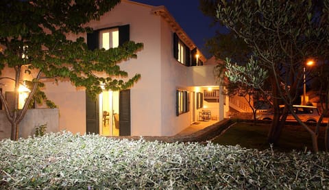 Apartments Močići Apartment in Dubrovnik-Neretva County