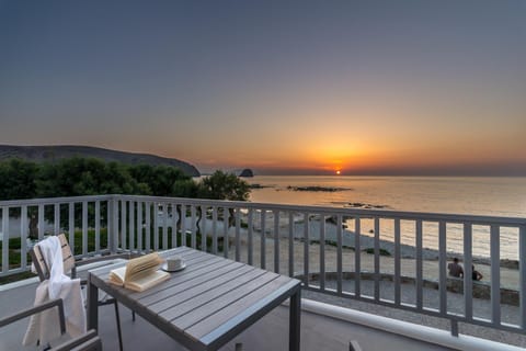 Spring, Summer, Autumn, Sea view, Sea view, Sunset