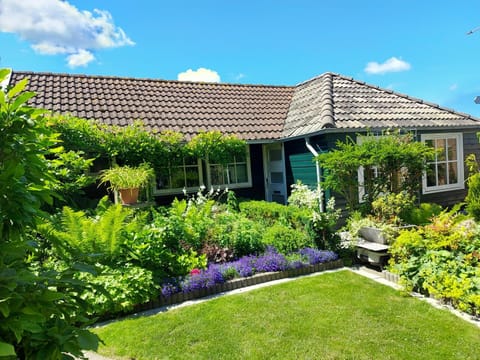 Garden, Garden view